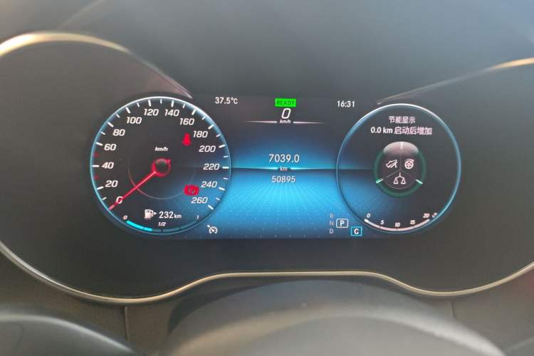 Used Mercedes-Benz C-Class 2021 C 260 L Sport Edition Star Collection Odometer Close Up