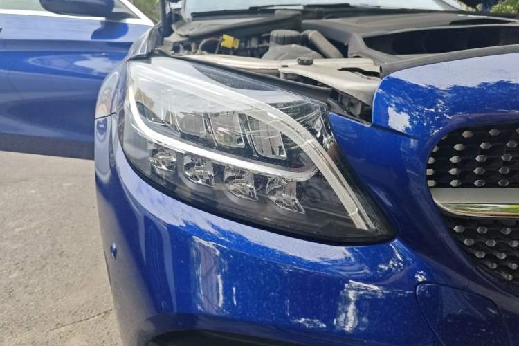 Used Mercedes-Benz C-Class 2021 C 260 L Sport Edition Right Front Headlight