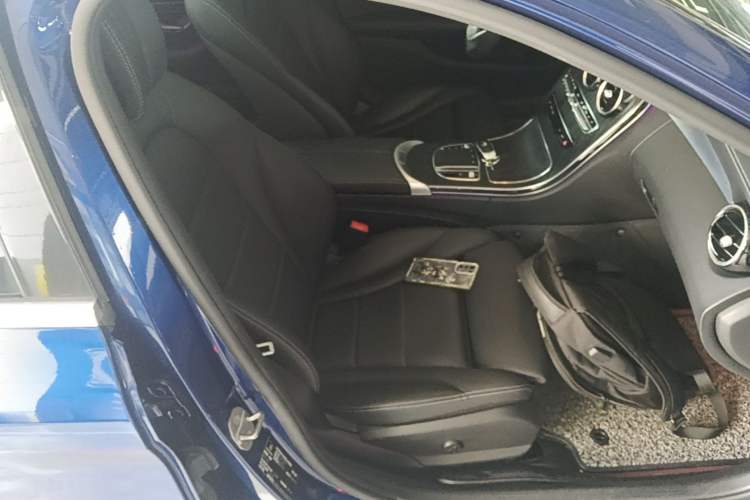 Used Mercedes-Benz C-Class 2021 C 260 L Sport Edition Right Front Seat
