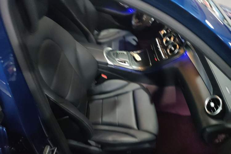 Used Mercedes-Benz C-Class 2021 C 200 L Fashion Edition Sport Version Right Front Seat