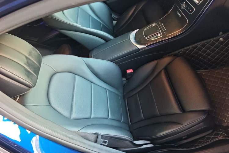 Used Mercedes-Benz C-Class 2021 C 260 L Sport Edition Star Collection Right Front Seat