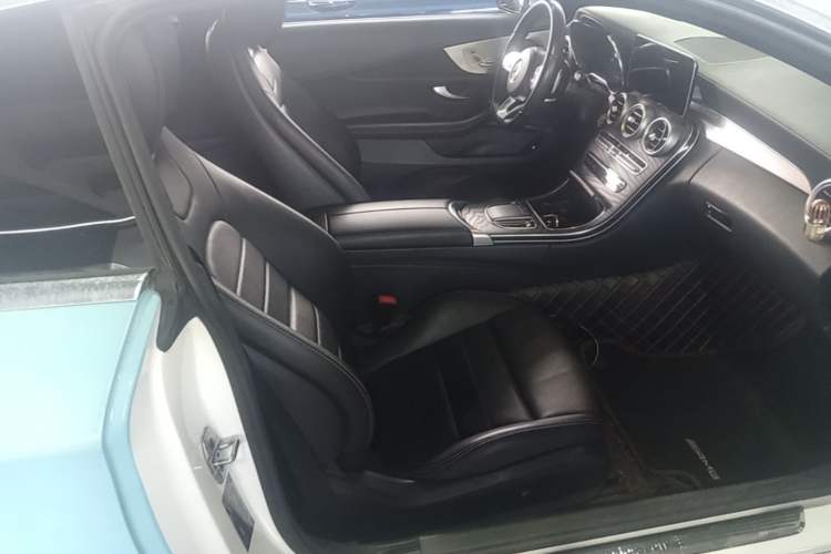 Used Mercedes-Benz C-Class 2021 C 200 Coupe Right Front Seat