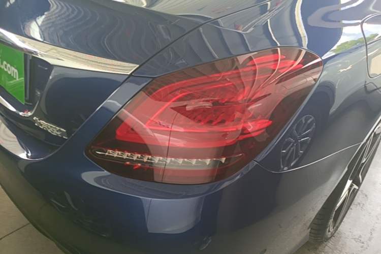 Used Mercedes-Benz C-Class 2021 C 260 L Sport Edition Star Collection Right Rear Taillight