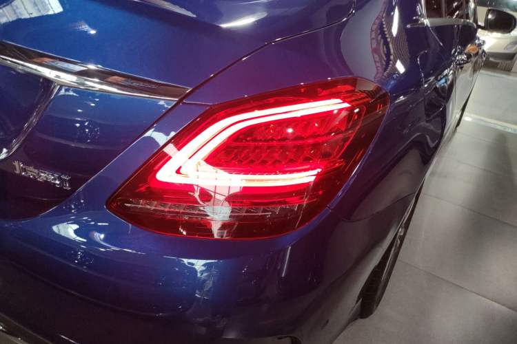 Used Mercedes-Benz C-Class 2021 C 200 L Fashion Edition Sport Version Right Rear Taillight