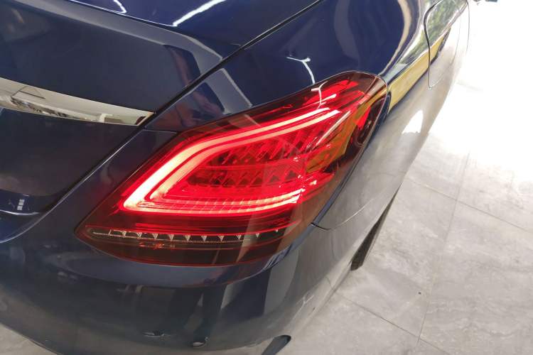 Used Mercedes-Benz C-Class 2021 C 260 L Sport Edition Right Rear Taillight