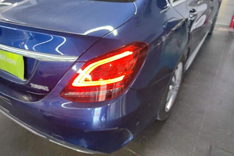 Used Mercedes-Benz C-Class 2021 C 200 L Fashion Edition Sport Version Right Rear Taillight