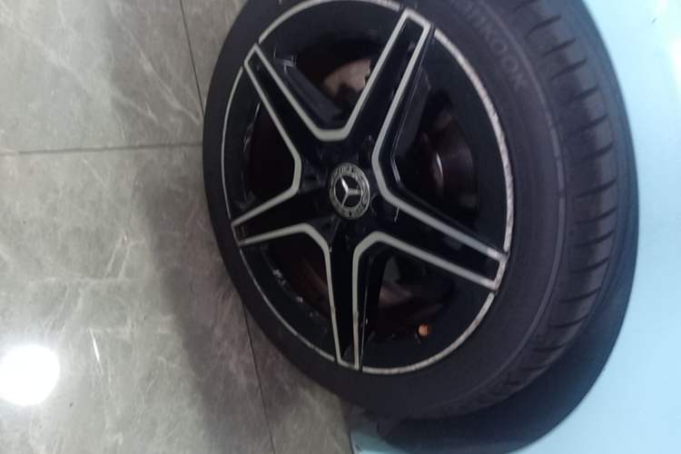 Used Mercedes-Benz C-Class 2021 C 200 Coupe Right Rear Wheel Hub
