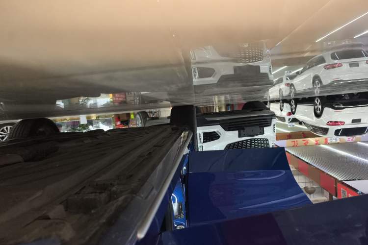 Used Mercedes-Benz C-Class 2021 C 200 L Fashion Edition Sport Version Right Side Sill