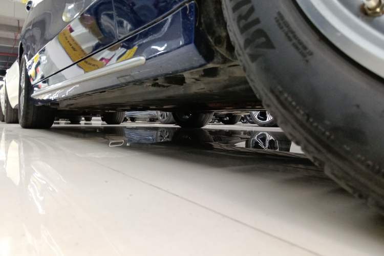Used Mercedes-Benz C-Class 2021 C 200 L Fashion Edition Sport Version Right Side Sill