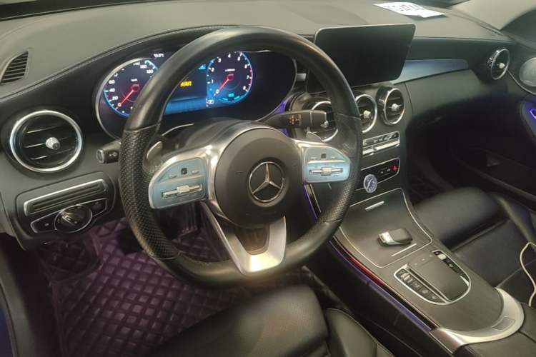 Used Mercedes-Benz C-Class 2021 C 260 L Sport Edition Star Collection Steering Wheel