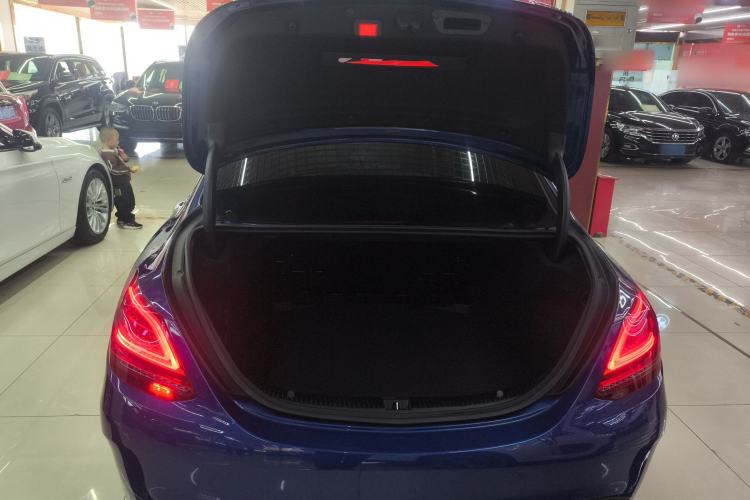 Used Mercedes-Benz C-Class 2021 C 200 L Fashion Edition Sport Version Trunk