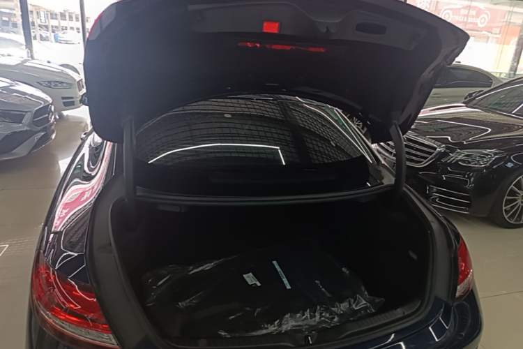 Used Mercedes-Benz C-Class 2021 C 260 Coupe Trunk
