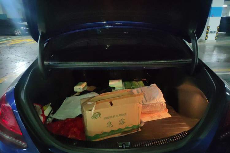Used Mercedes-Benz C-Class 2021 C 200 L Dynamic Sport Edition Trunk