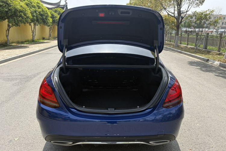 Used Mercedes-Benz C-Class 2021 C 200 L Fashion Edition Sport Version Trunk