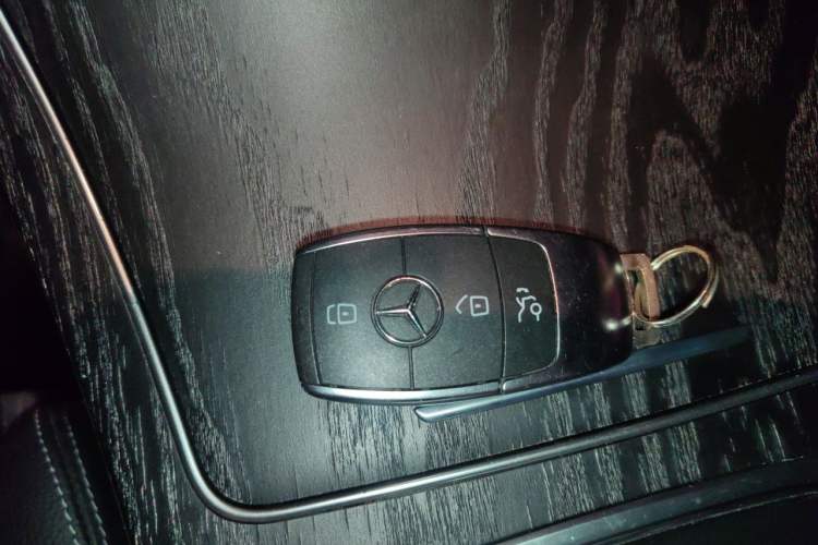 Used Mercedes-Benz C-Class 2021 C 200 L Dynamic Sport Edition Vehicle Key