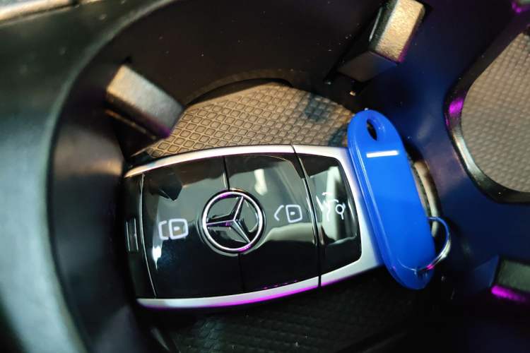 Used Mercedes-Benz C-Class 2021 C 260 L Sport Edition Vehicle Key