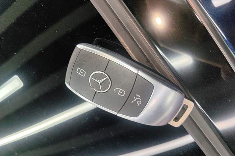 Used Mercedes-Benz C-Class 2021 C 260 Coupe Vehicle Key