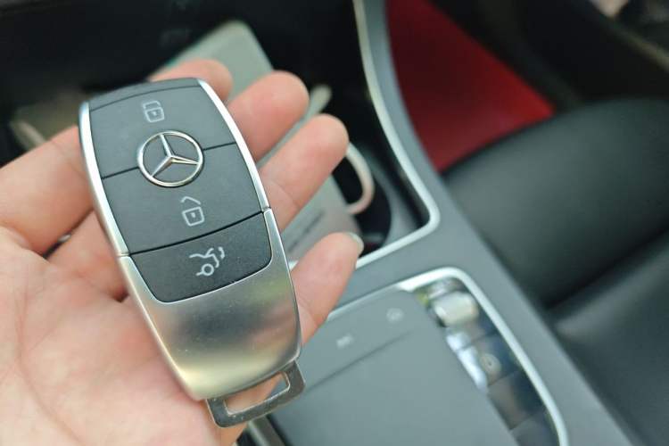 Used Mercedes-Benz C-Class 2021 C 260 L Sport Edition Star Collection Vehicle Key
