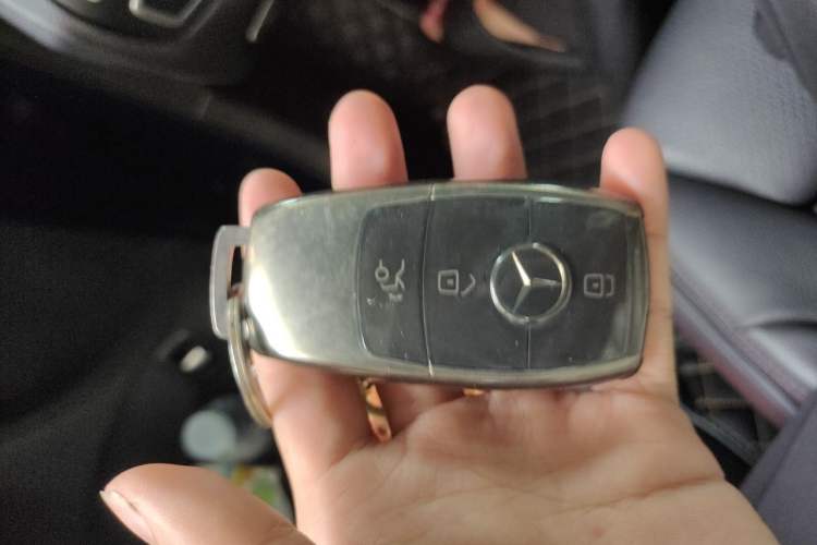 Used Mercedes-Benz C-Class 2021 C 200 L Dynamic Sport Edition Vehicle Key