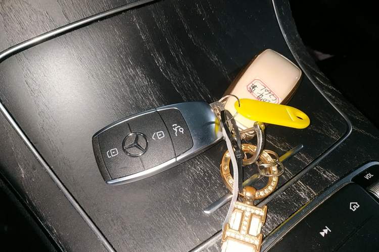 Used Mercedes-Benz C-Class 2021 C 260 L Sport Edition Vehicle Key