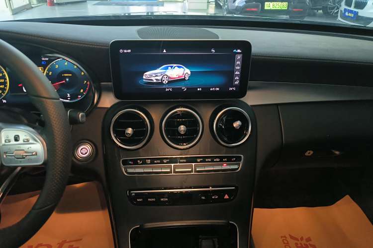 Used Mercedes-Benz C-Class 2021 C 200 L Fashion Edition Sport Version Audio And AC Panel
