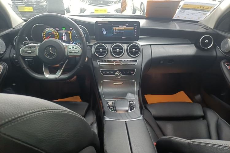 Used Mercedes-Benz C-Class 2021 C 260 L Sport Edition Star Collection Center Console