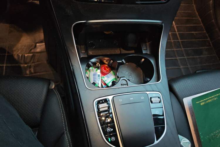 Used Mercedes-Benz C-Class 2021 C 200 L Fashion Edition Sport Version Gear Lever