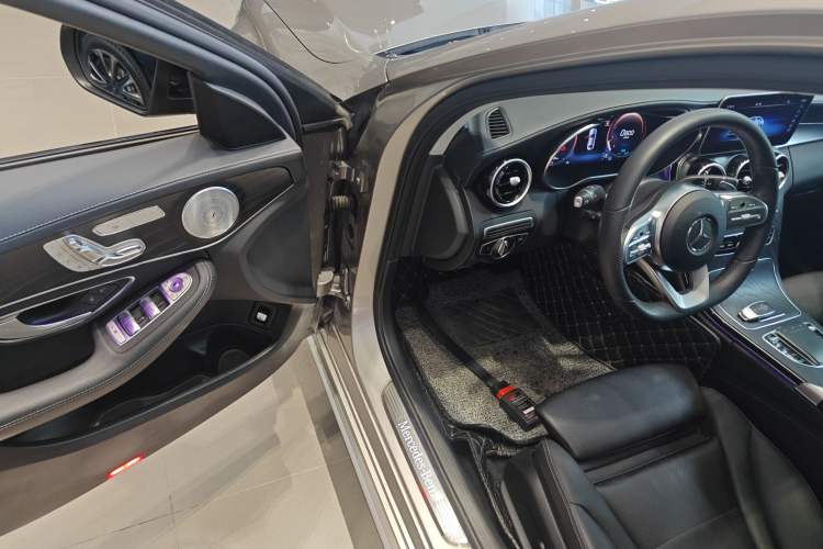 Used Mercedes-Benz C-Class 2021 C 260 L Sport Edition Star Collection Interior 3