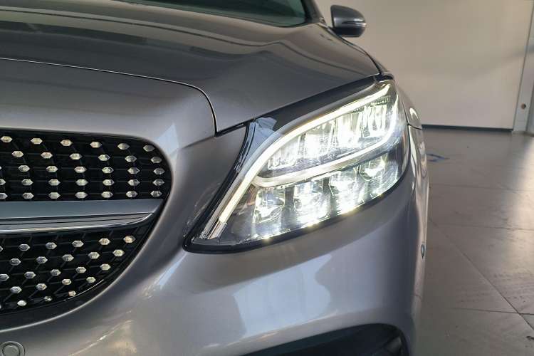 Used Mercedes-Benz C-Class 2021 C 200 L Fashion Edition Sport Version Left Front Headlight