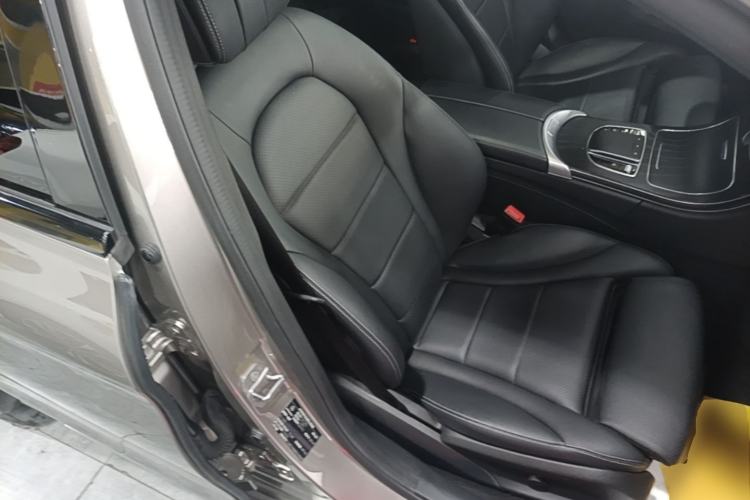 Used Mercedes-Benz C-Class 2021 C 260 L Sport Edition Star Collection Right Front Seat