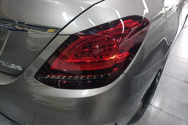 Used Mercedes-Benz C-Class 2021 C 260 L Sport Edition Star Collection Right Rear Taillight