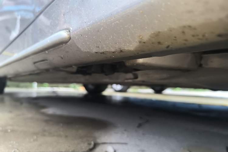 Used Mercedes-Benz C-Class 2021 C 260 L Sport Edition Star Collection Right Side Sill