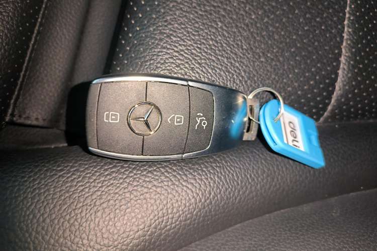 Used Mercedes-Benz C-Class 2021 C 200 L Fashion Edition Sport Version Vehicle Key