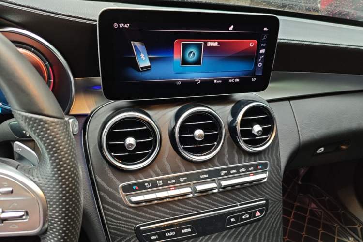 Used Mercedes-Benz C-Class 2021 C 200 L Fashion Edition Sport Version Audio And AC Panel