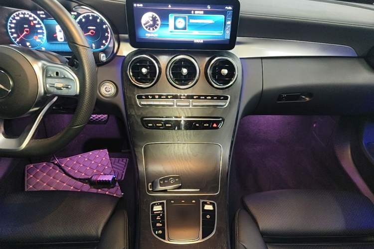 Used Mercedes-Benz C-Class 2021 C 200 L Fashion Edition Sport Version Audio And AC Panel
