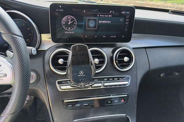 Used Mercedes-Benz C-Class 2021 C 200 L Fashion Edition Sport Version Audio And AC Panel