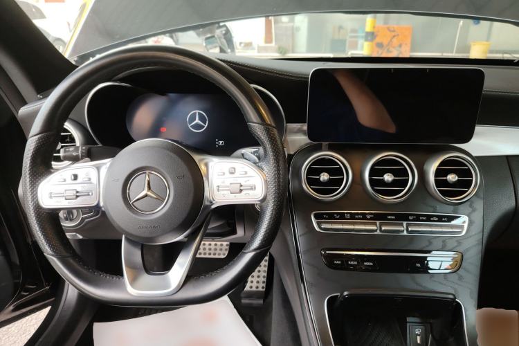 Used Mercedes-Benz C-Class 2021 C 260 Coupe Center Console