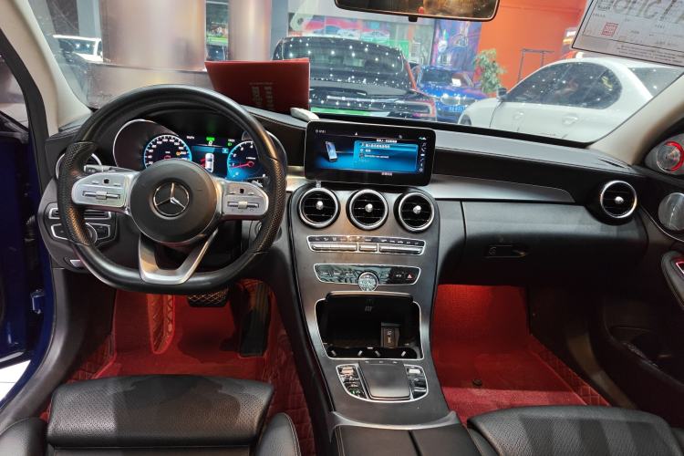 Used Mercedes-Benz C-Class 2021 C 260 L Sport Edition Star Collection Center Console