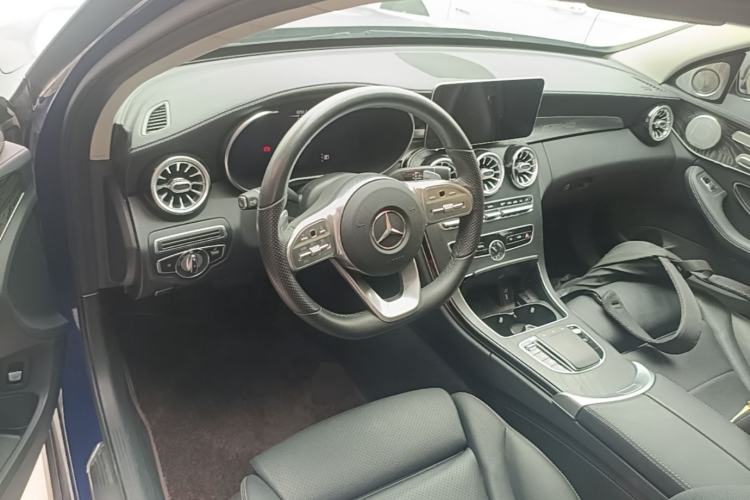 Used Mercedes-Benz C-Class 2021 C 260 L Sport Edition Star Collection Center Console