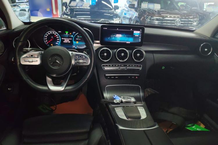 Used Mercedes-Benz C-Class 2021 C 260 L Sport Edition Center Console