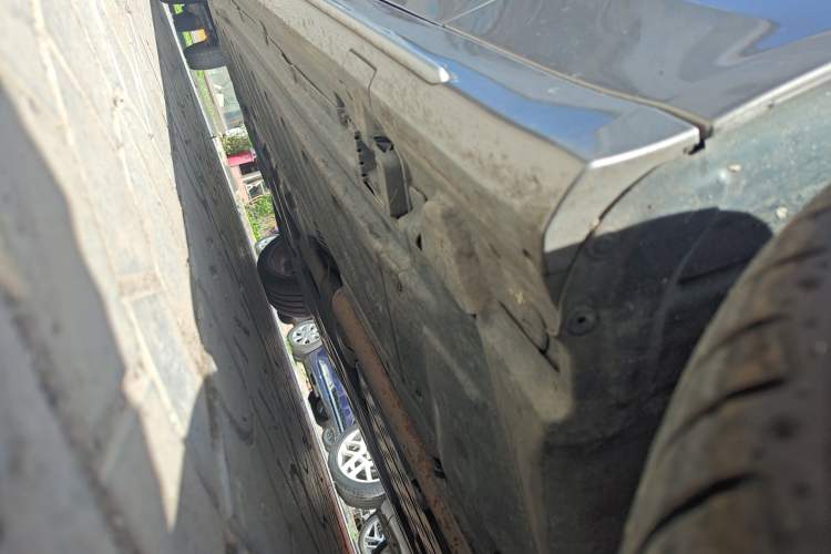 Used Mercedes-Benz C-Class 2021 C 260 L Sport Edition Star Collection Chassis Front Right