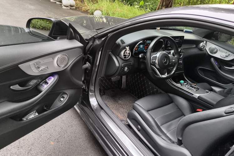 Used Mercedes-Benz C-Class 2021 C 260 Coupe Driver Seat
