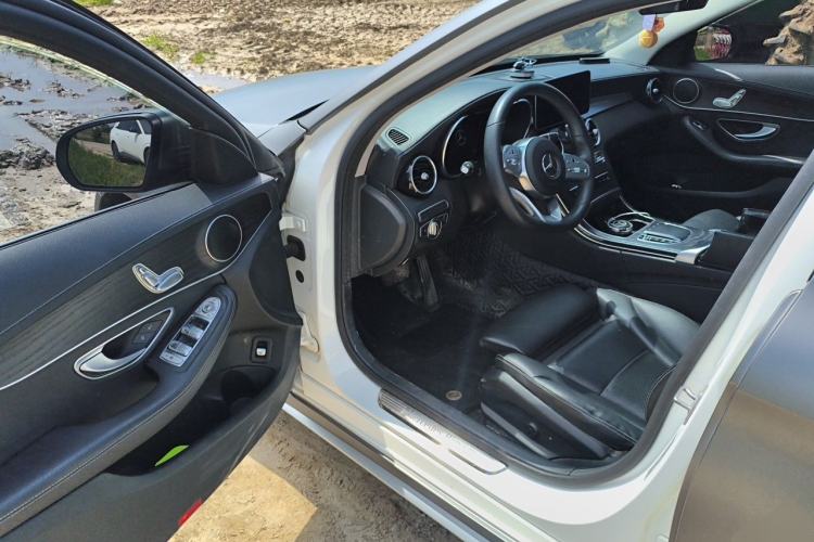 Used Mercedes-Benz C-Class 2021 C 200 L Fashion Edition Sport Version Driver Seat