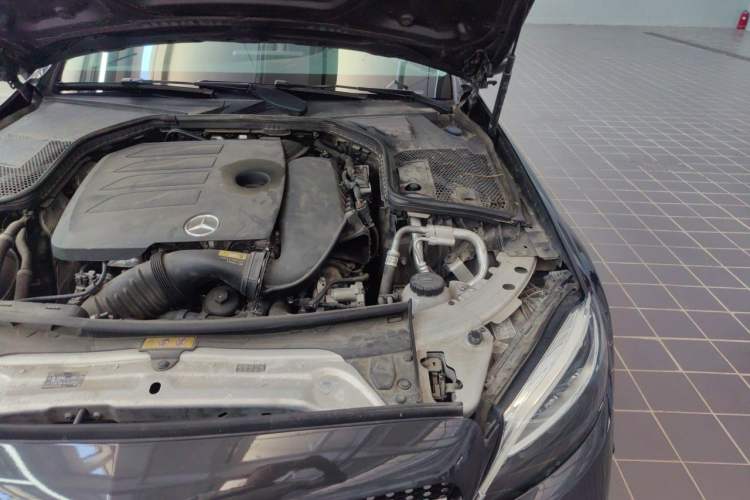 Used Mercedes-Benz C-Class 2021 C 260 L Sport Edition Engine Bay Left