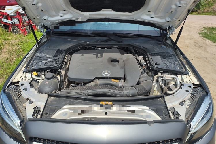 Used Mercedes-Benz C-Class 2021 C 200 L Fashion Edition Sport Version Engine Bay