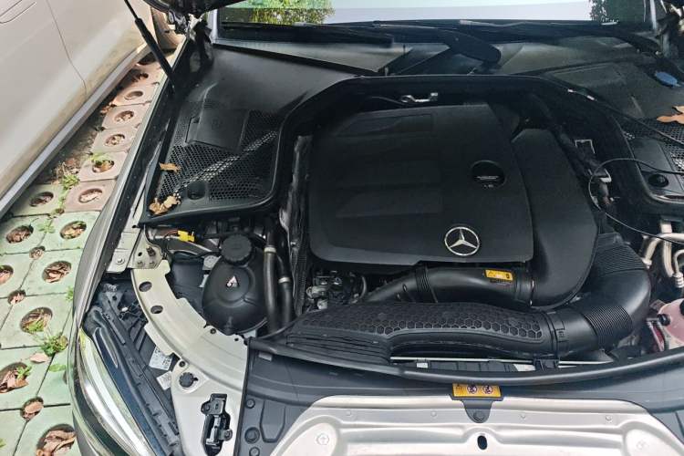 Used Mercedes-Benz C-Class 2021 C 260 L Sport Edition Engine Bay Right