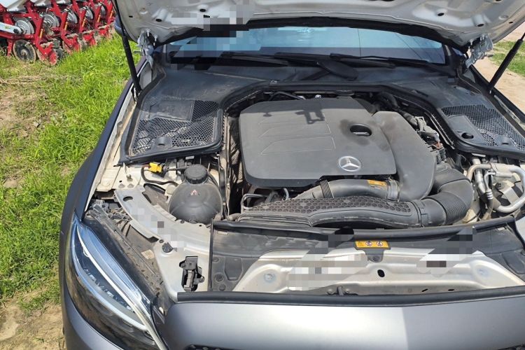 Used Mercedes-Benz C-Class 2021 C 200 L Fashion Edition Sport Version Engine Bay Right