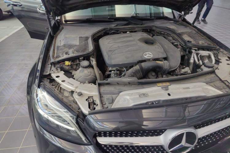 Used Mercedes-Benz C-Class 2021 C 260 L Sport Edition Engine Bay Right