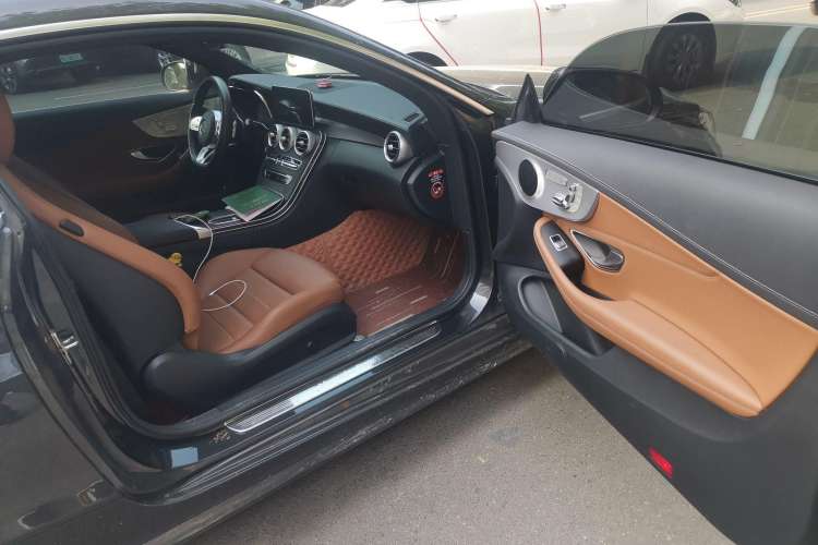 Used Mercedes-Benz C-Class 2021 C 260 Coupe Exterior 1