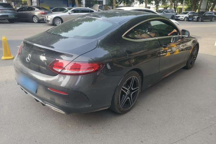 Used Mercedes-Benz C-Class 2021 C 260 Coupe Exterior 3